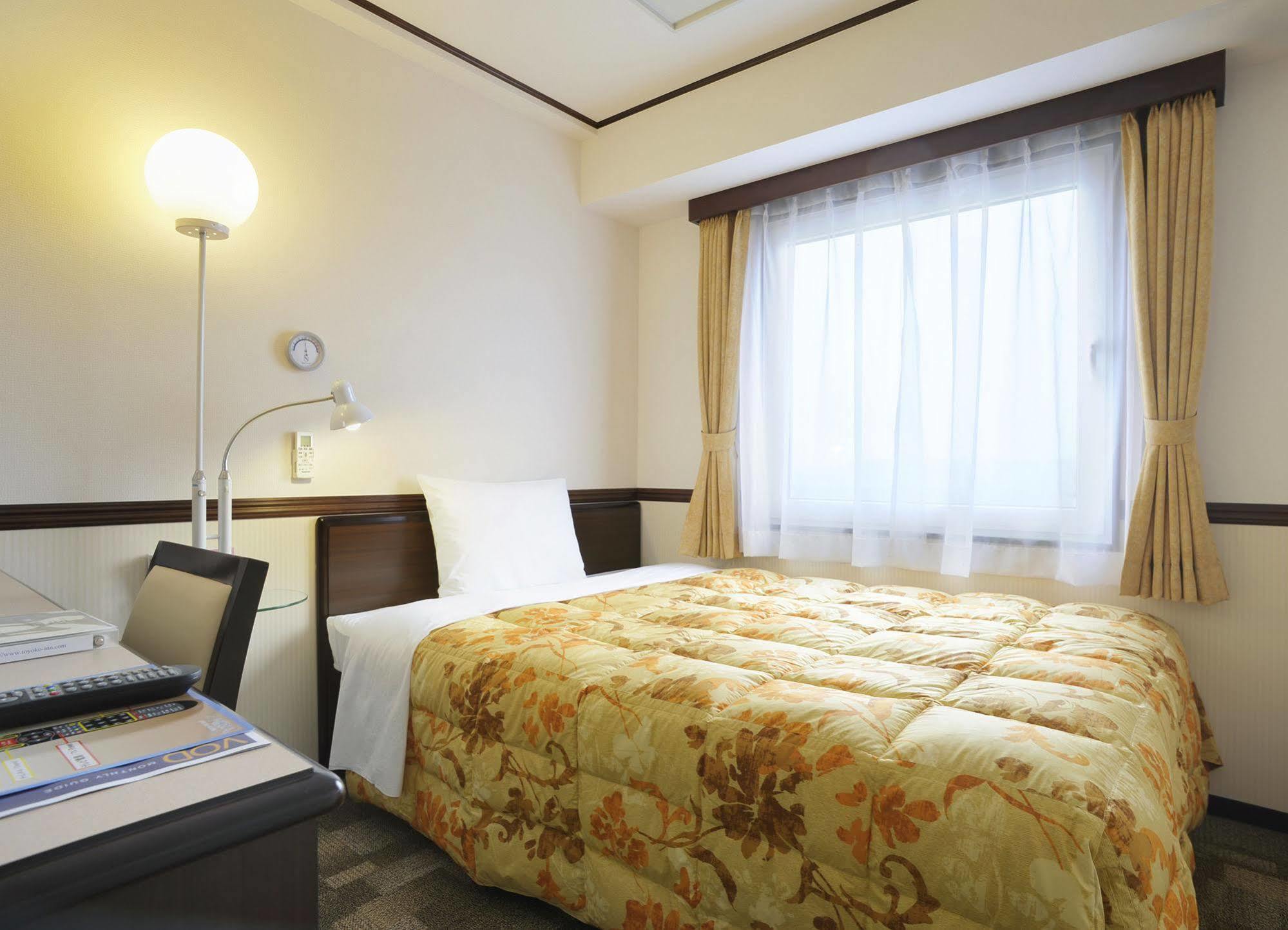 Toyoko Inn Saitama Shintoshin Esterno foto